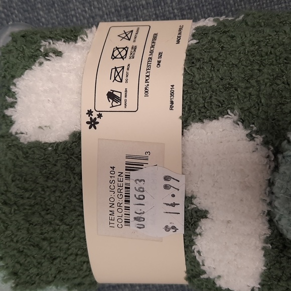 Socks Sox Sock Fuzzy Soft Slipper Thick Warm Cozy Unisex Hearts Love - Picture 3 of 3